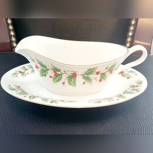 China Pearl NOEL Fine China Liling China EUC Gravy Boat & Underplate/Platter